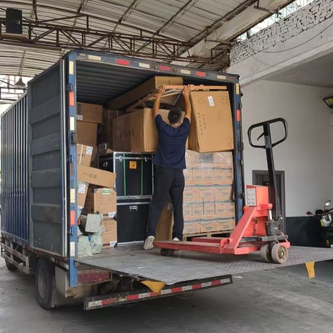 ย้ายหอพัก/คอนโด: เน้นคล่องตัว ราคาสบายกระเป๋า